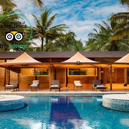 Sterling Anaikatti Hotel Varagampadi Bagian luar foto